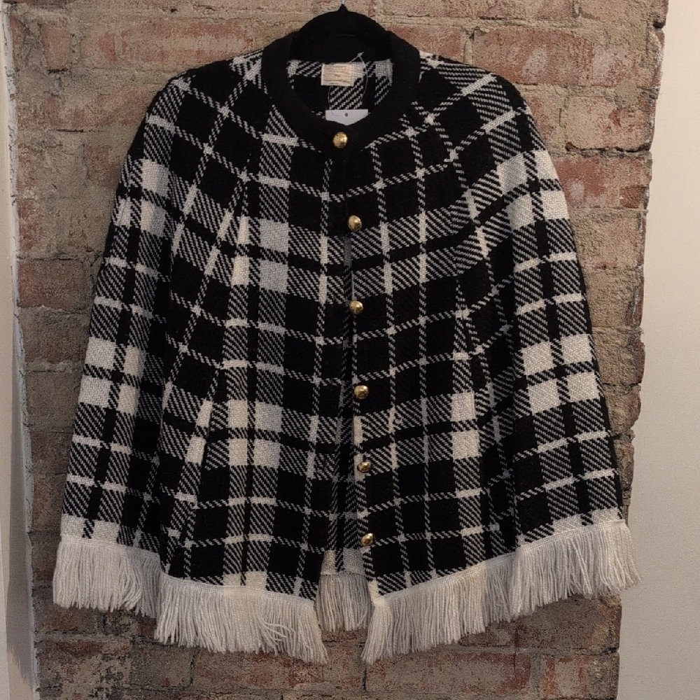 Black and White Plaid Cape Sz Md
